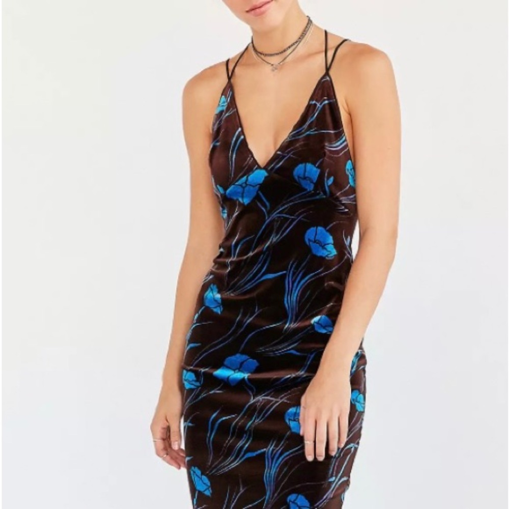Ecote’ urban outfitters velour dress.